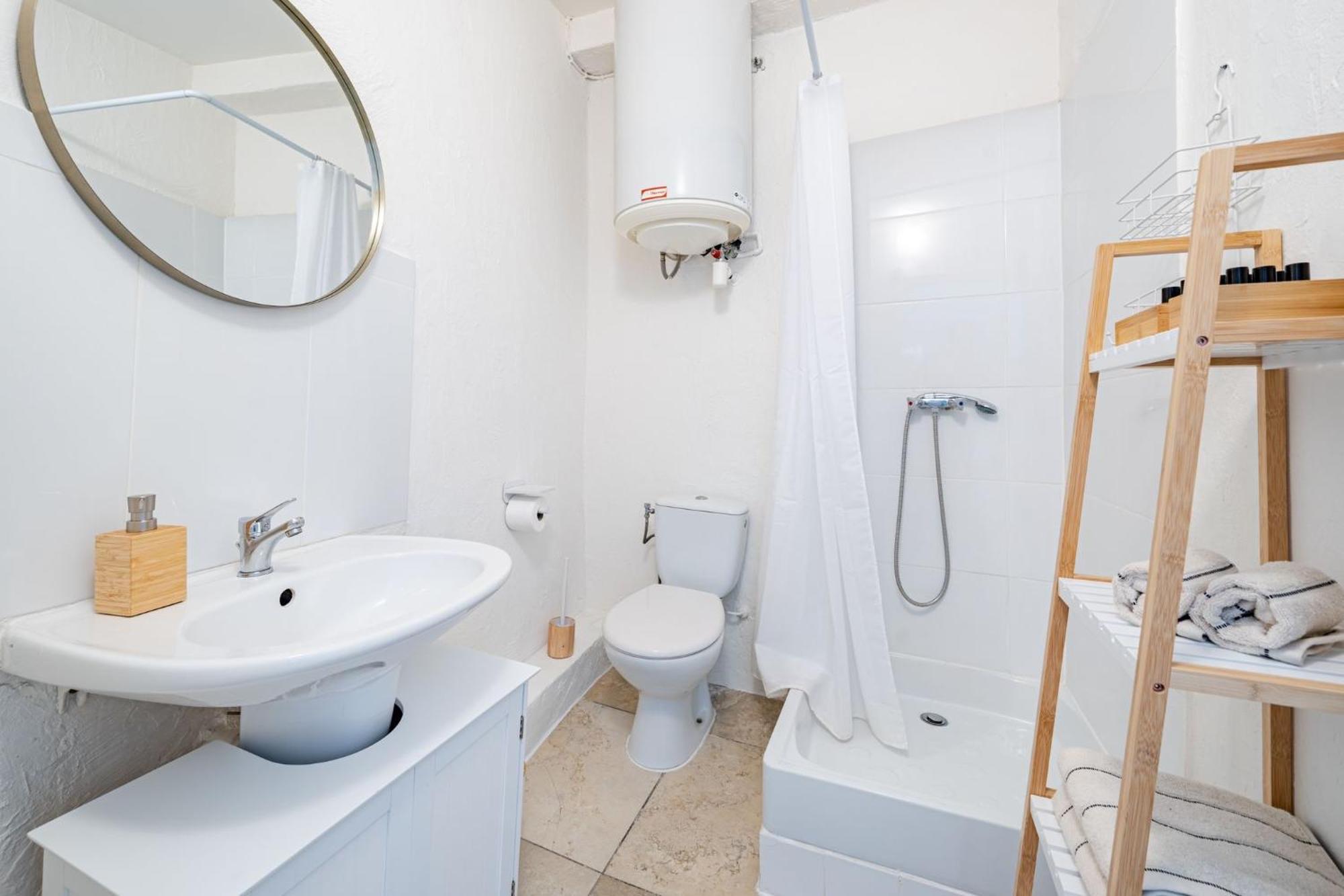 Charmant Appartement 2P Au Coeur Du Vieux Nice Ngoại thất bức ảnh