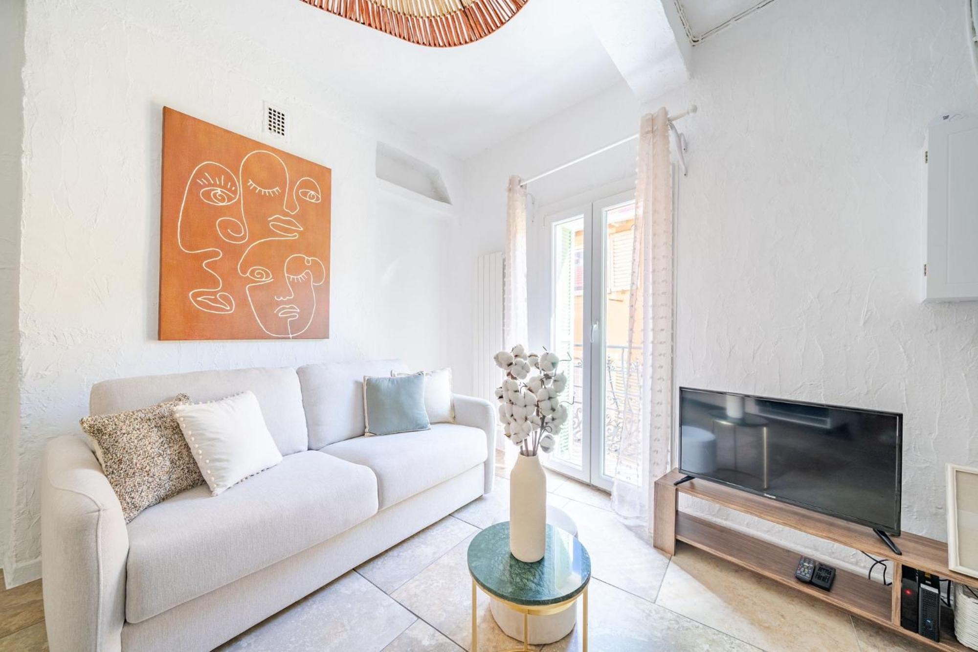 Charmant Appartement 2P Au Coeur Du Vieux Nice Ngoại thất bức ảnh
